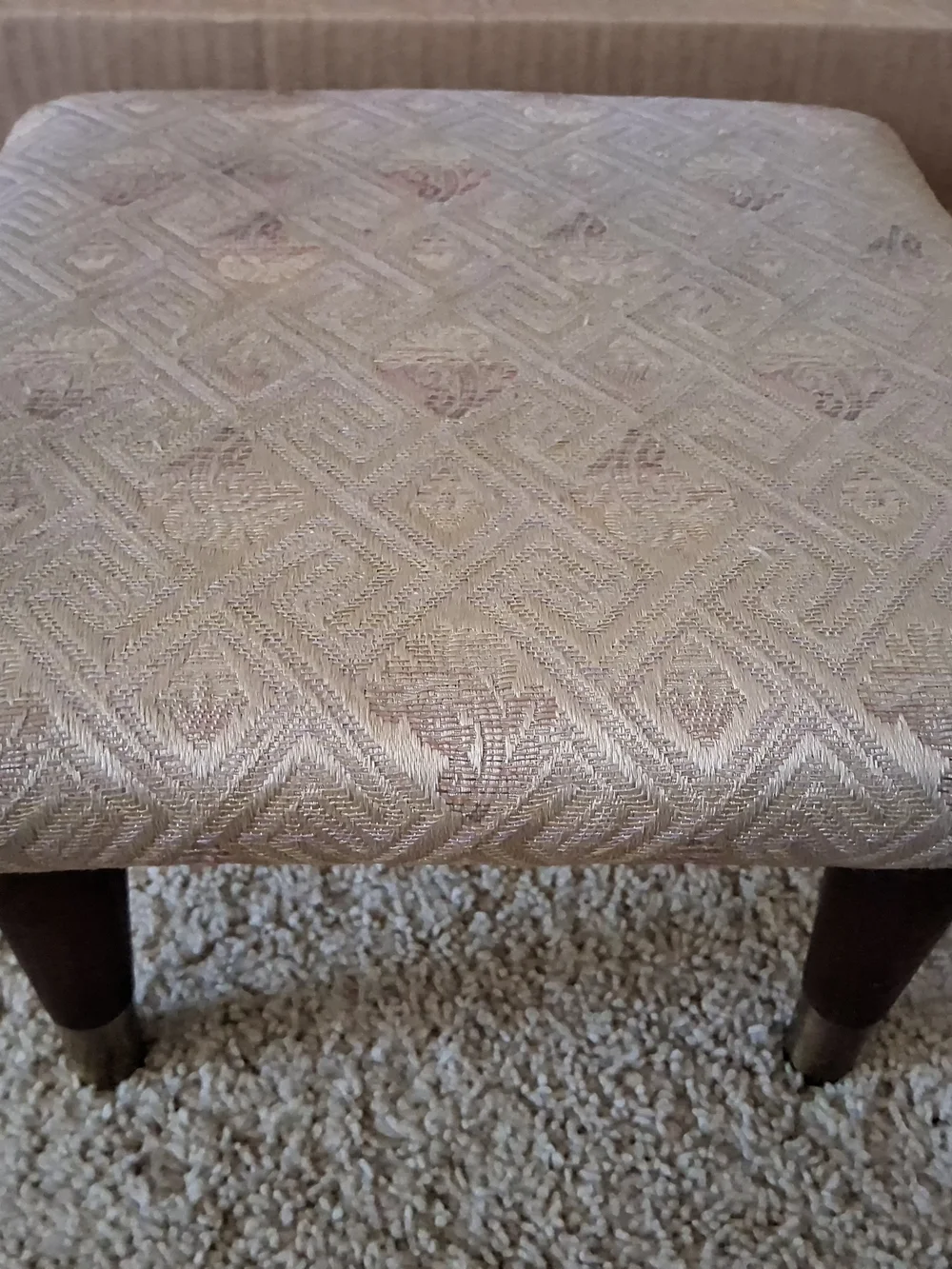 Mid-Century Modern 7.5